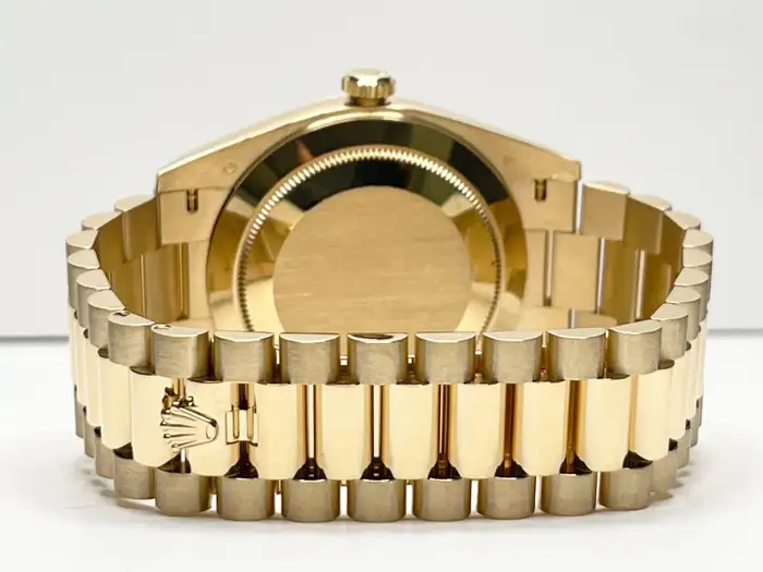 Rolex Day-Date 40 Onyx 10 Baguette Diamond Dial 18K Yellow Gold President Men's Watch 228238