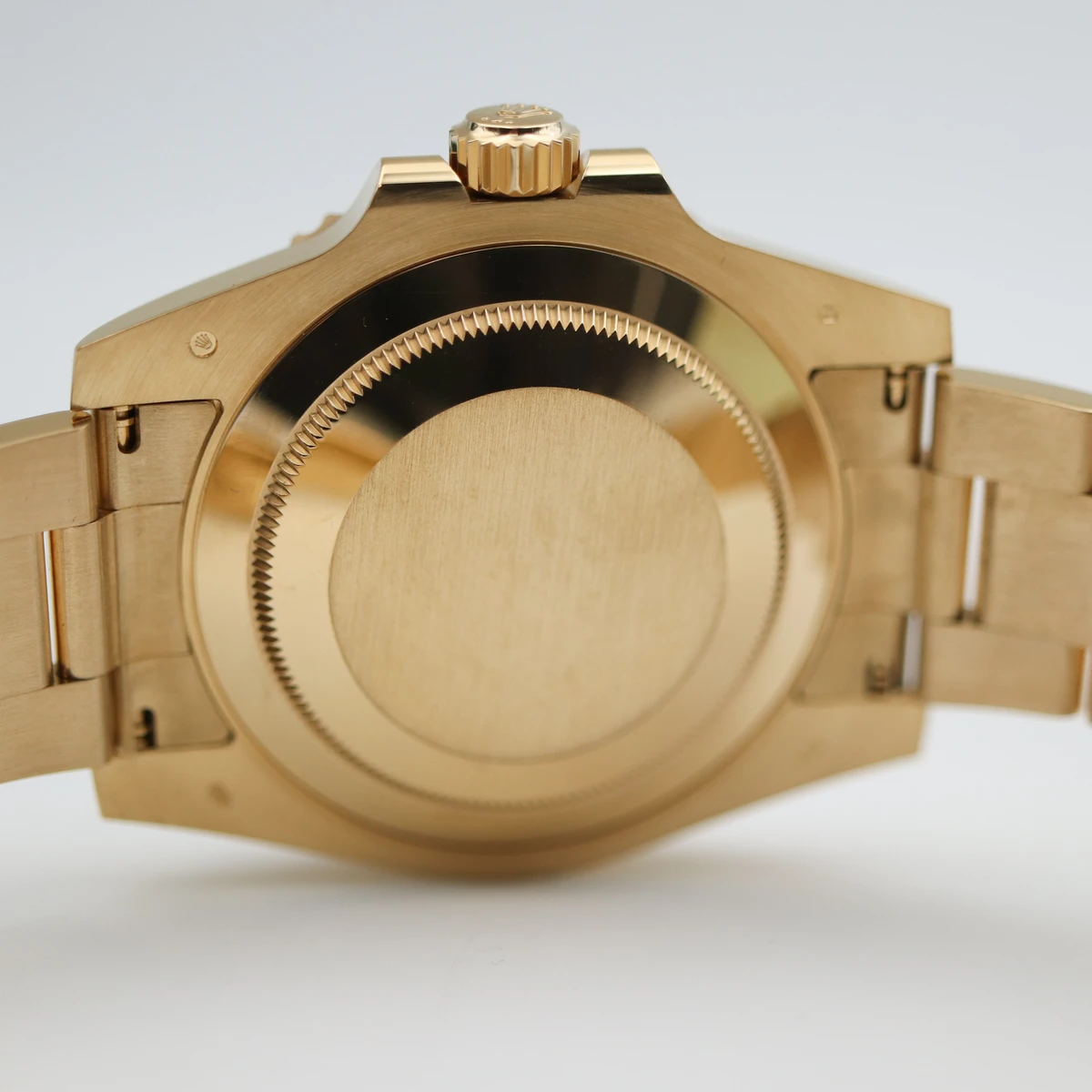 Submariner Date Solid 18k Yellow Gold Men's Watch 41mm