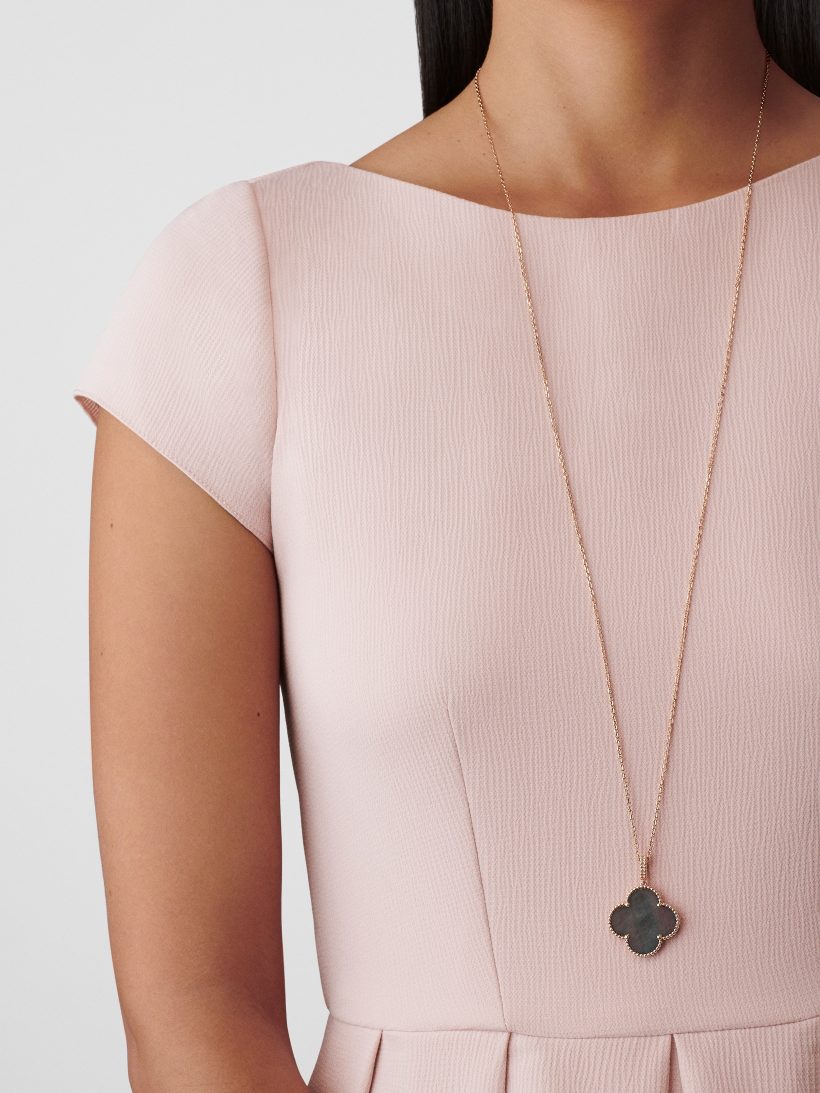 Magic Alhambra long necklace, 1 motif