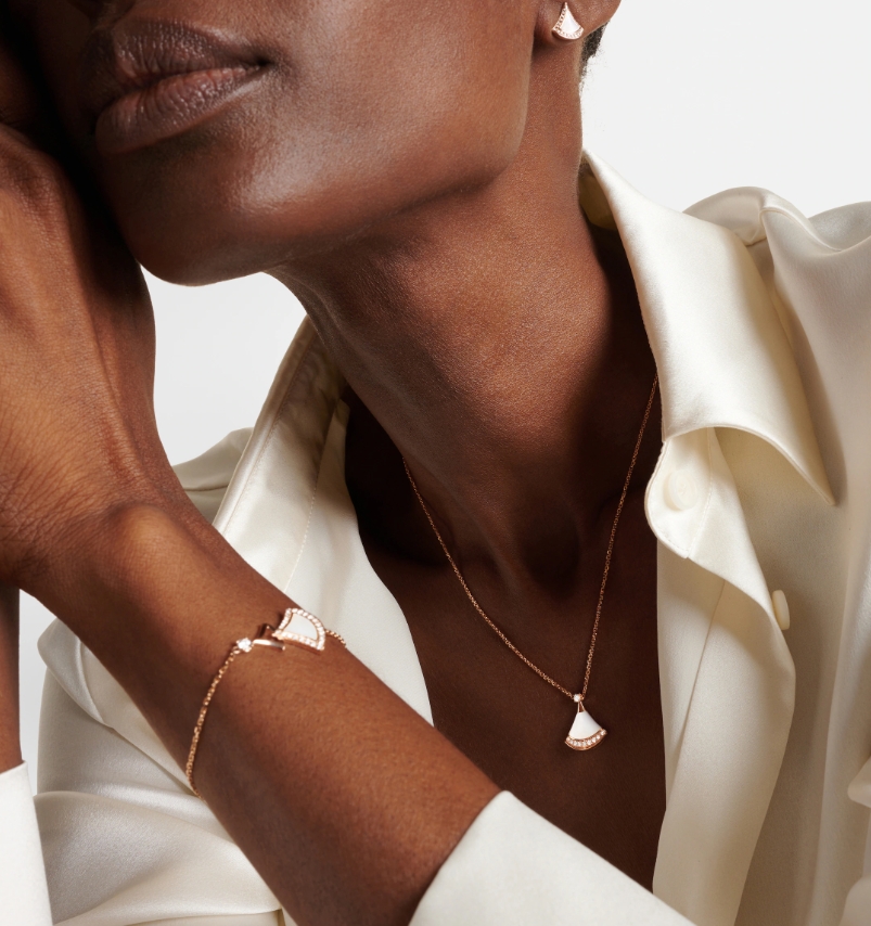 DIVAS’ DREAM NECKLACE