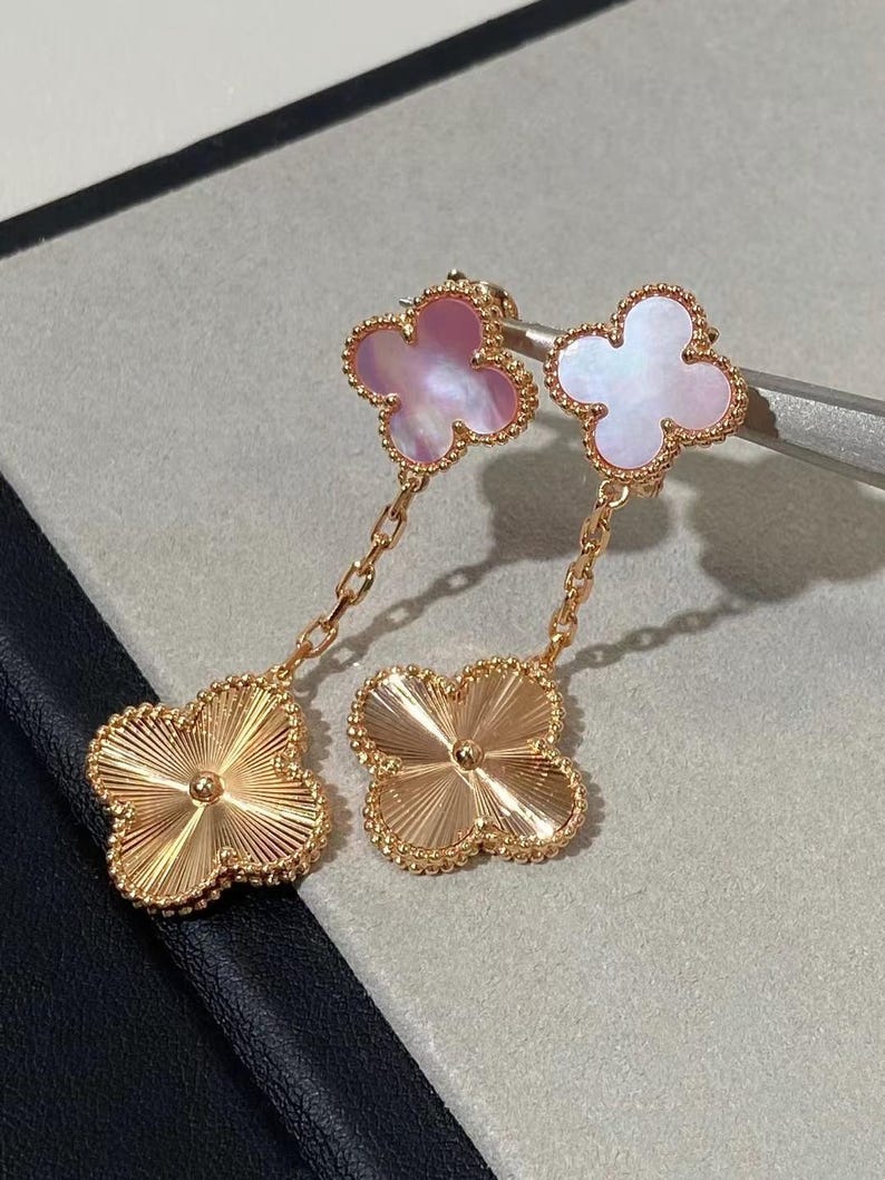 Vintage VCA 18K pink Mother-of-pearl Clover Earrings