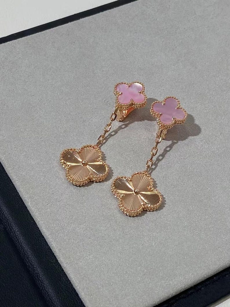 Vintage VCA 18K pink Mother-of-pearl Clover Earrings