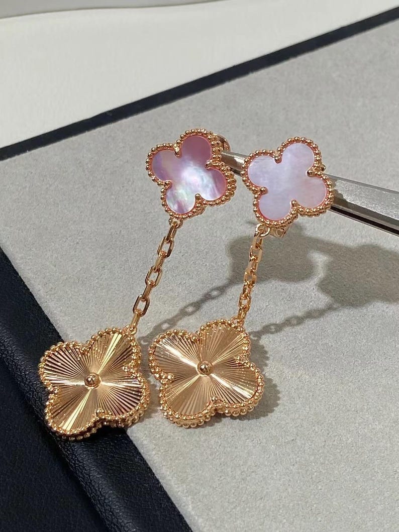 Vintage VCA 18K pink Mother-of-pearl Clover Earrings