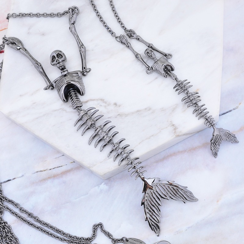 High Version Empress Dowager vivi  luxuryreplica Vivian Light Luxury High Sense Saturn Skull Man Fish Bone Mermaid Necklance