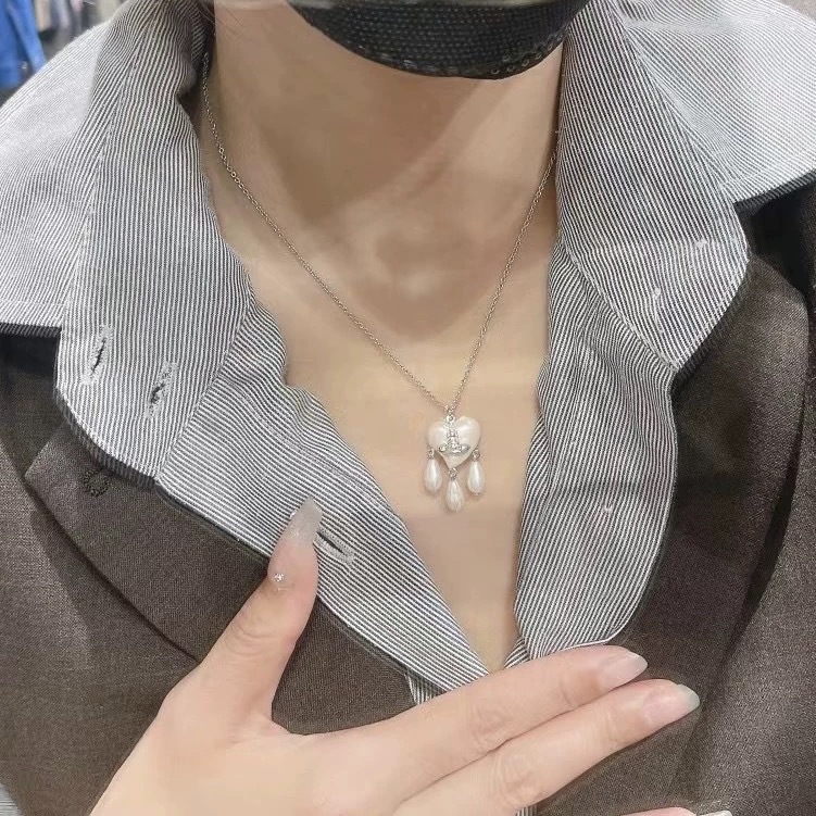 High version  Queen Mother's Necklace Bracelet Earrings Love Water Drops Pearl Temperament All-match Light Luxury High-end Sense