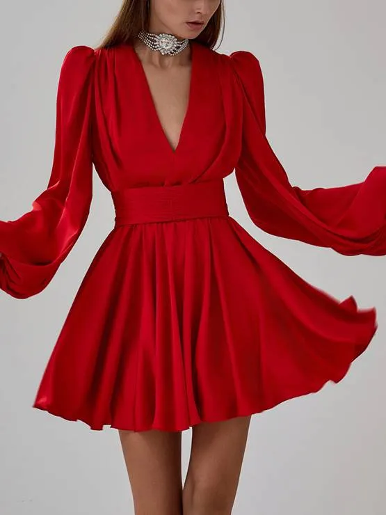Pleated Bubble Sleeve Waist Seal Dress