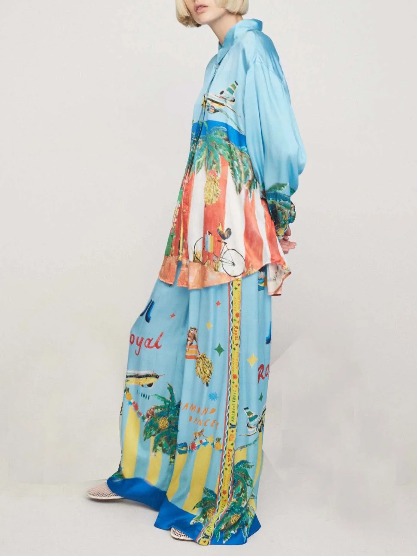 Unique Satin Painted Print Side Pocket Wide Leg Pants