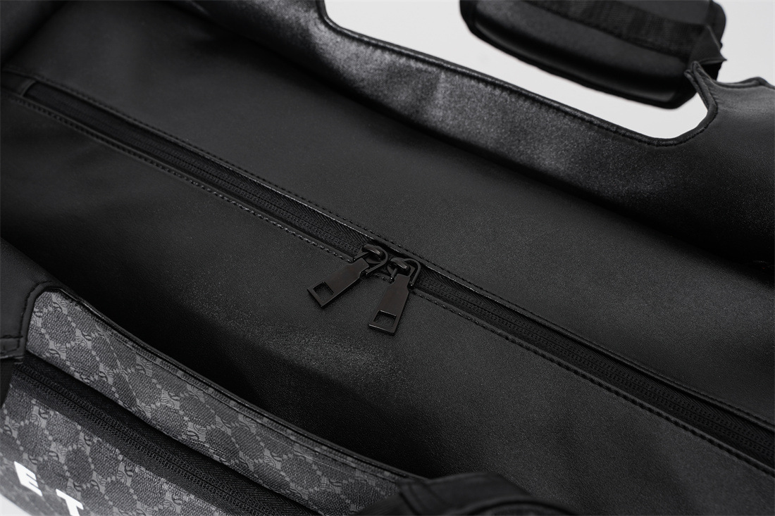 Large Capacity Fitness Bag Independent Shoe Position Short Travel Bag Luggage Bag Sports Satchel