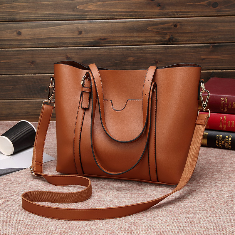 Soft Leather Large-Capacity Crossbody Shoulder Bag