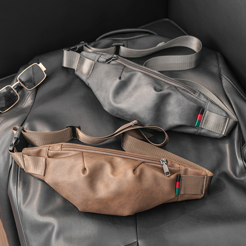 Tide Men Fashion Joker Youth Riding Small Purse