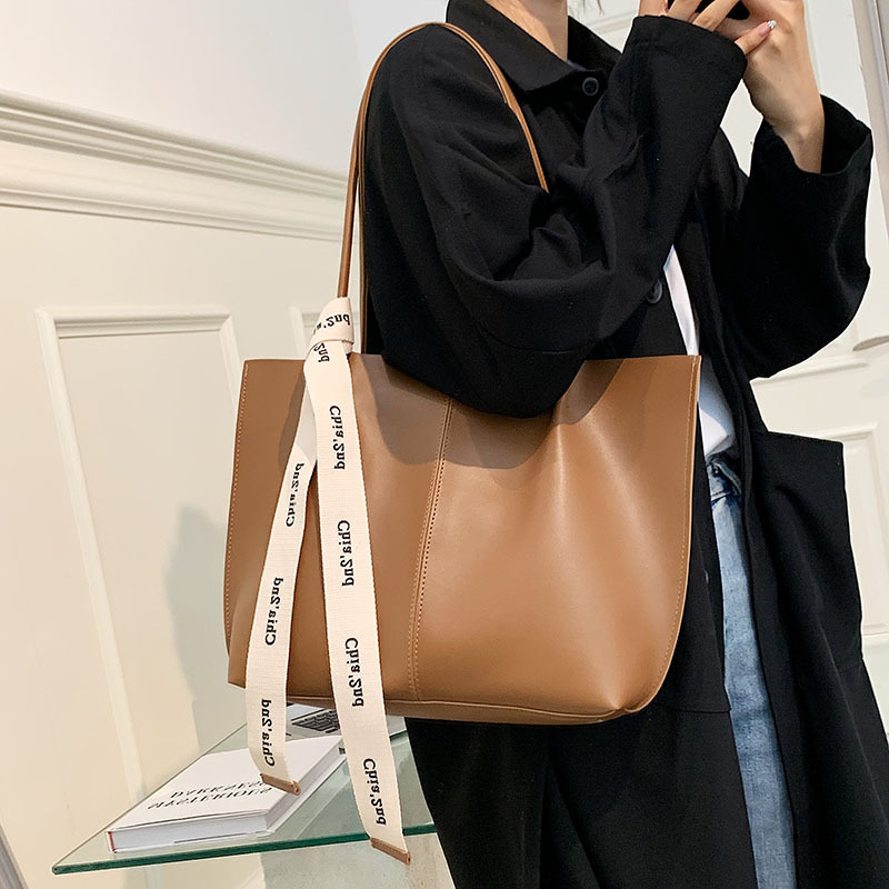 Vintage Ribbon Shoulder Tote
