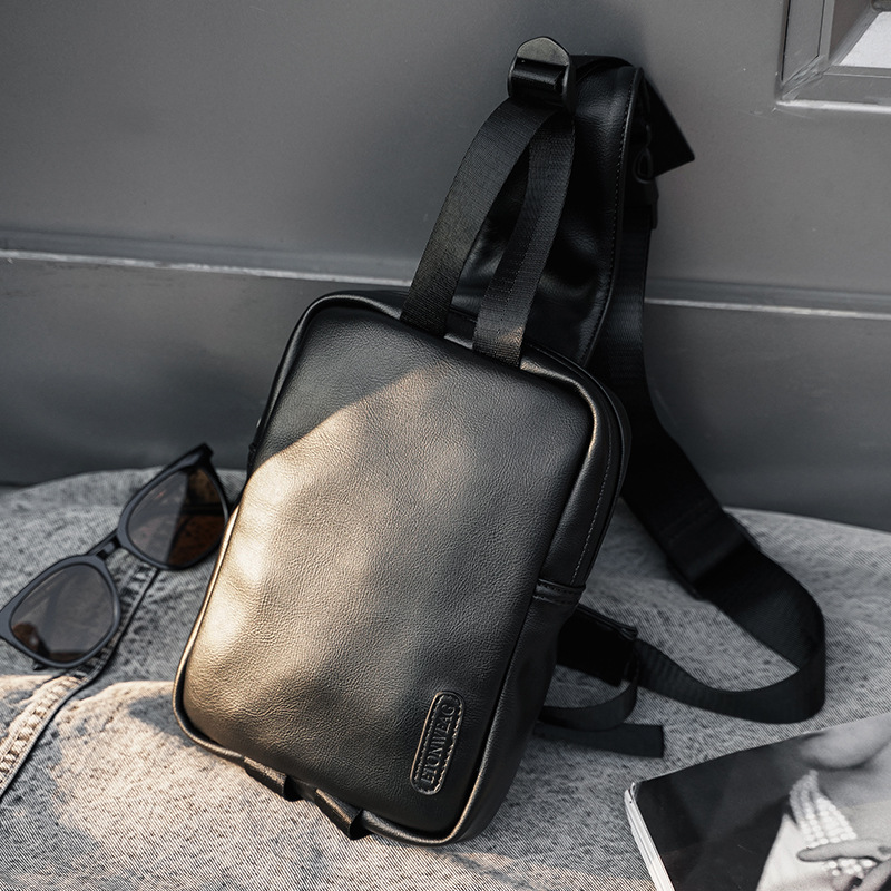New Men's Fashion Joker Simple Chest Bag
