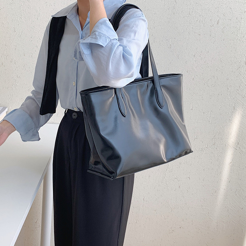 Commuter Large Shoulder Simple Tote Bag