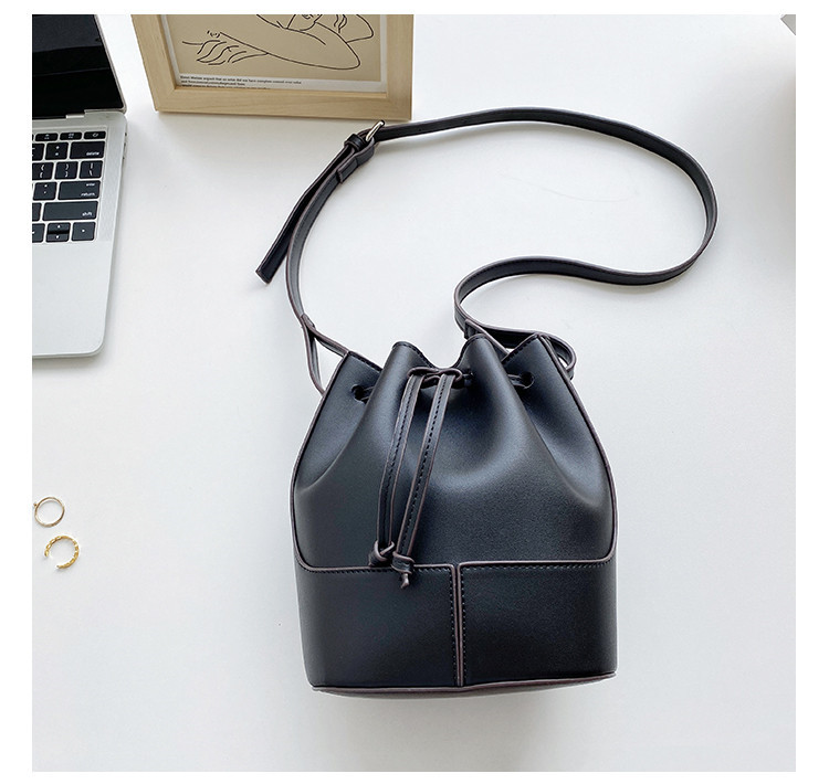 Crossbody Large Capacity Spliced Bucket Bag