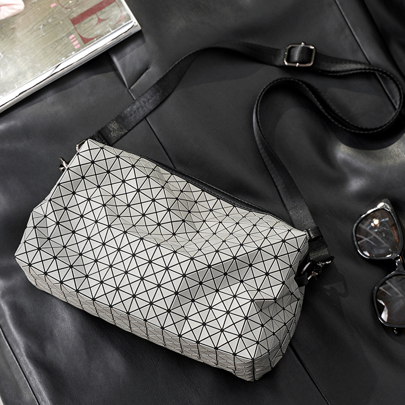 Fashion Youth Tide Brand Men's Single Shoulder Back Satchel