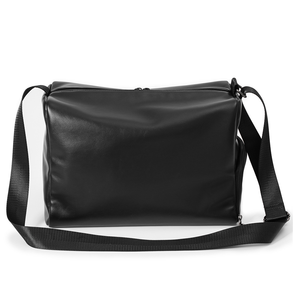 Bee Embroidered Pattern With Shoe Position Dry And Wet Separation Fitness Travel Bag