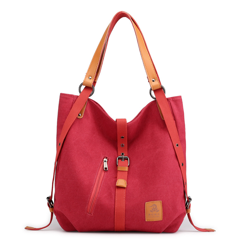 Multifunctional Backpack Can Be Slung Across