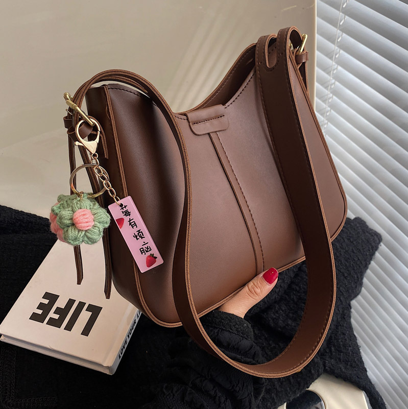 Broadband One-Shoulder Crossbody Bag