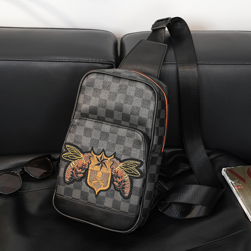 Men's Classic Plaid Single-Shoulder Crossbody Bag