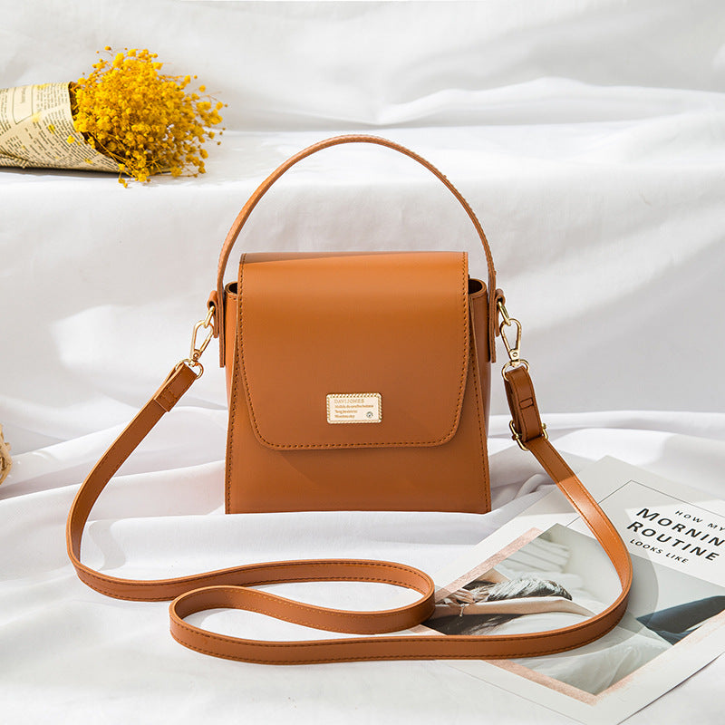 Ladies Vintage Leather Phone Bag