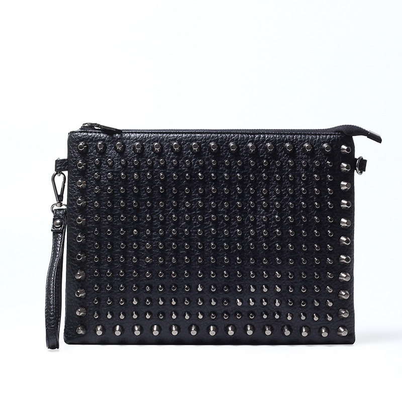 Large Capacity New Tide Summer Personality Rivet Clutch