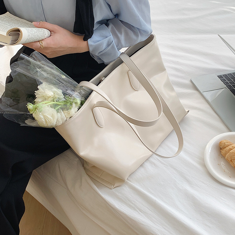 Commuter Large Shoulder Simple Tote Bag