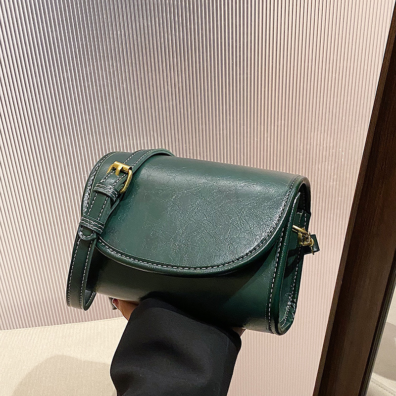 Retro Fashion Shoulder Bag Leather Crossbody Bag