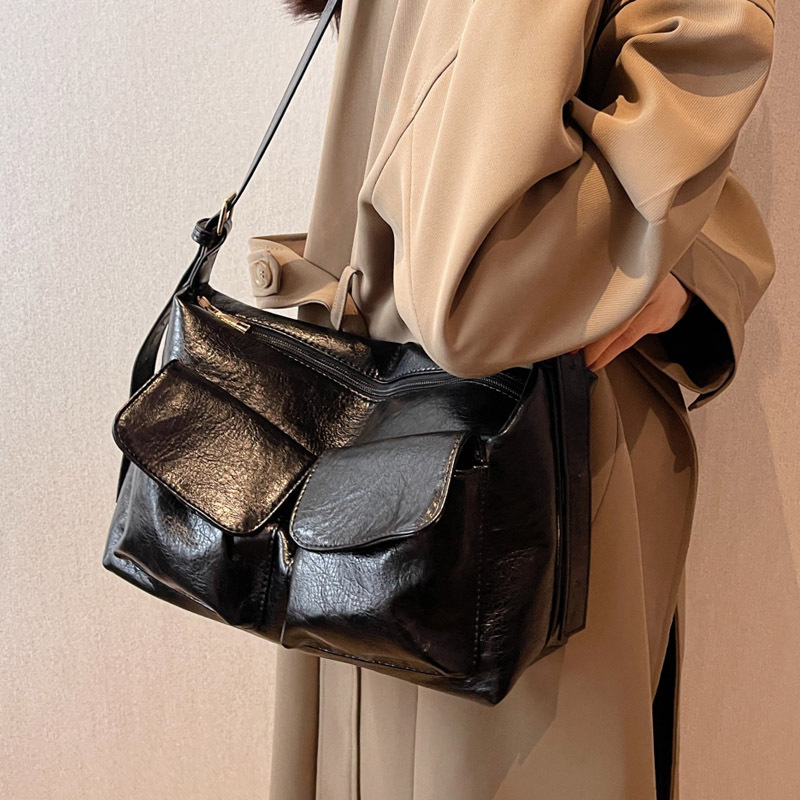 Retro Broadband Crossbody Tote