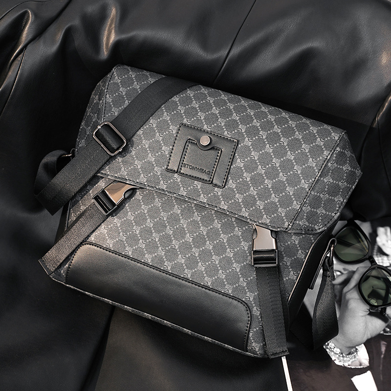 Large Capacity Tide Brand High Quality Men's Commuter Single Shoulder Crossbody Bag