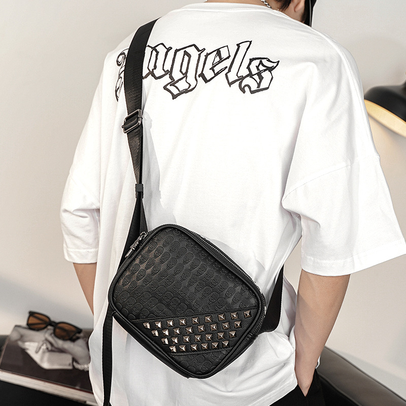 Fashion Personality Rivet Slung Ghost Head Small Square Bag