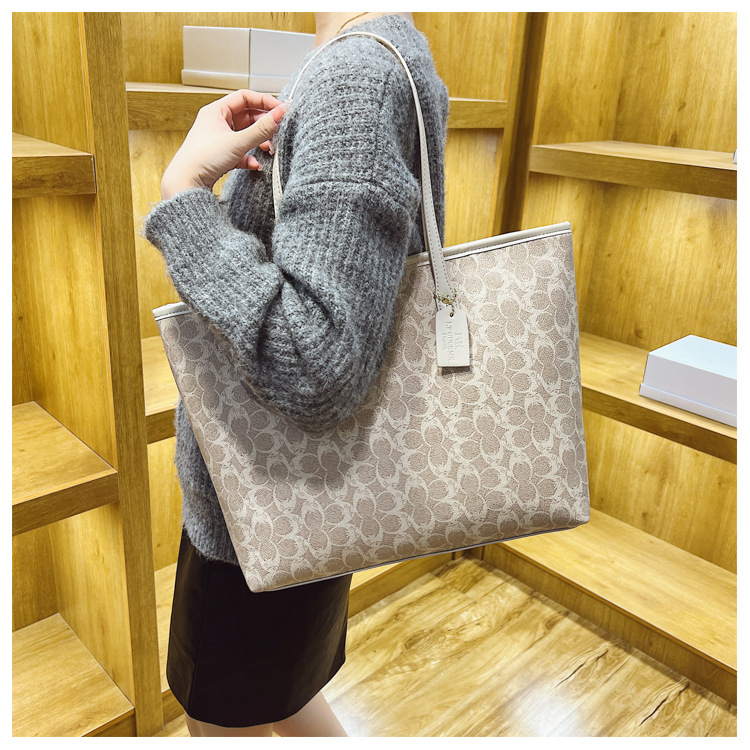 Big Capacity Ladies Leather Bag Tote Bag