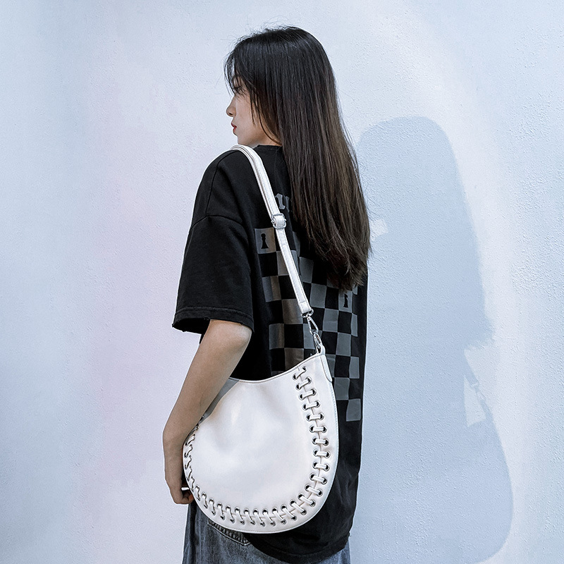 Semicircle Knit Tote