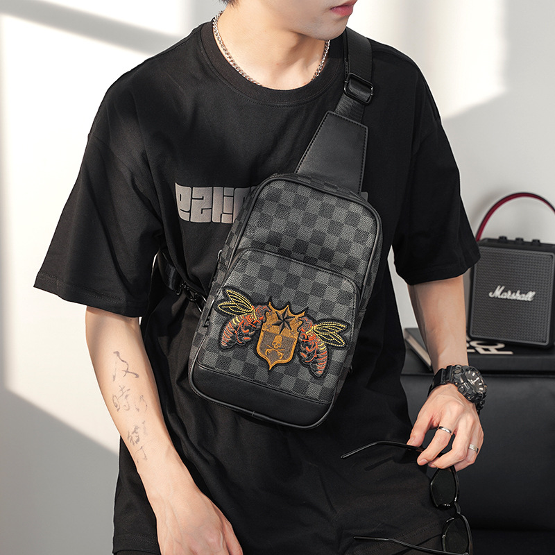 Men's Classic Plaid Single-Shoulder Crossbody Bag
