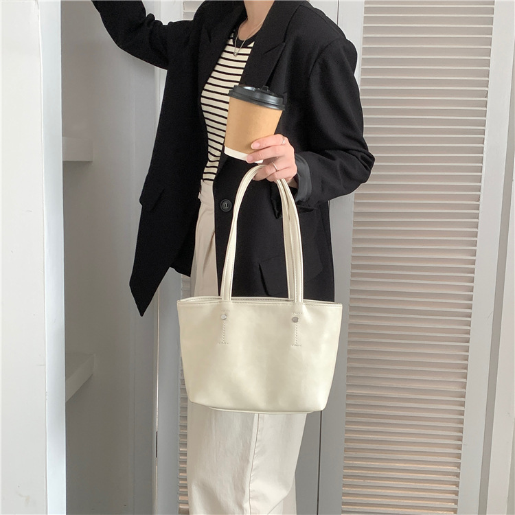 Retro One-Shoulder Simple Tote