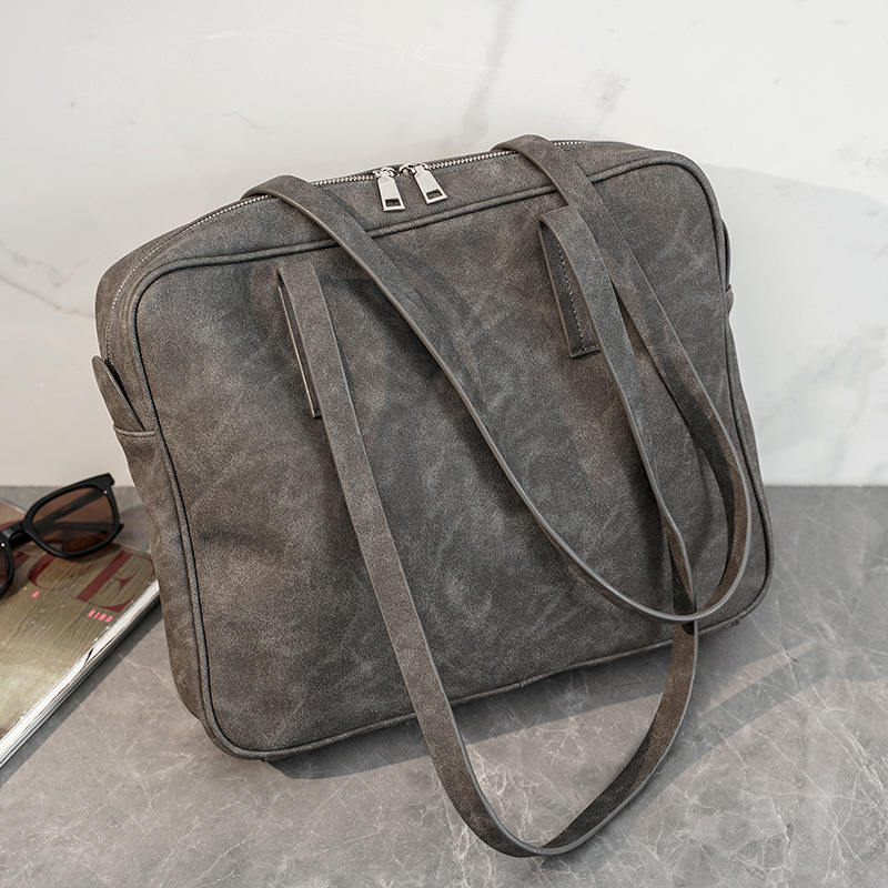 Light Business Men's Leisure Travel Shoulder File Bag