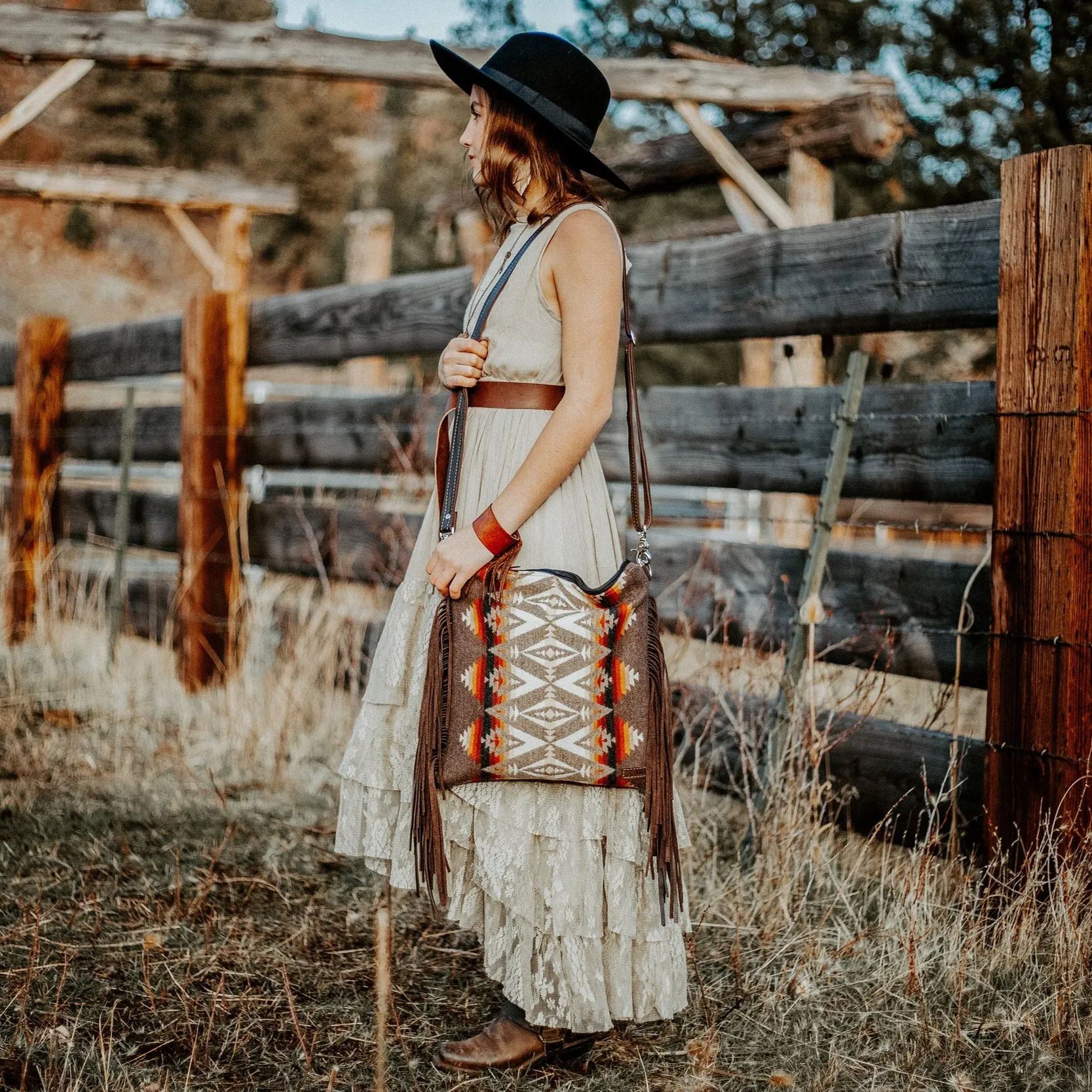 WESTERN FRINGE PURSE IN PACIFIC CREST