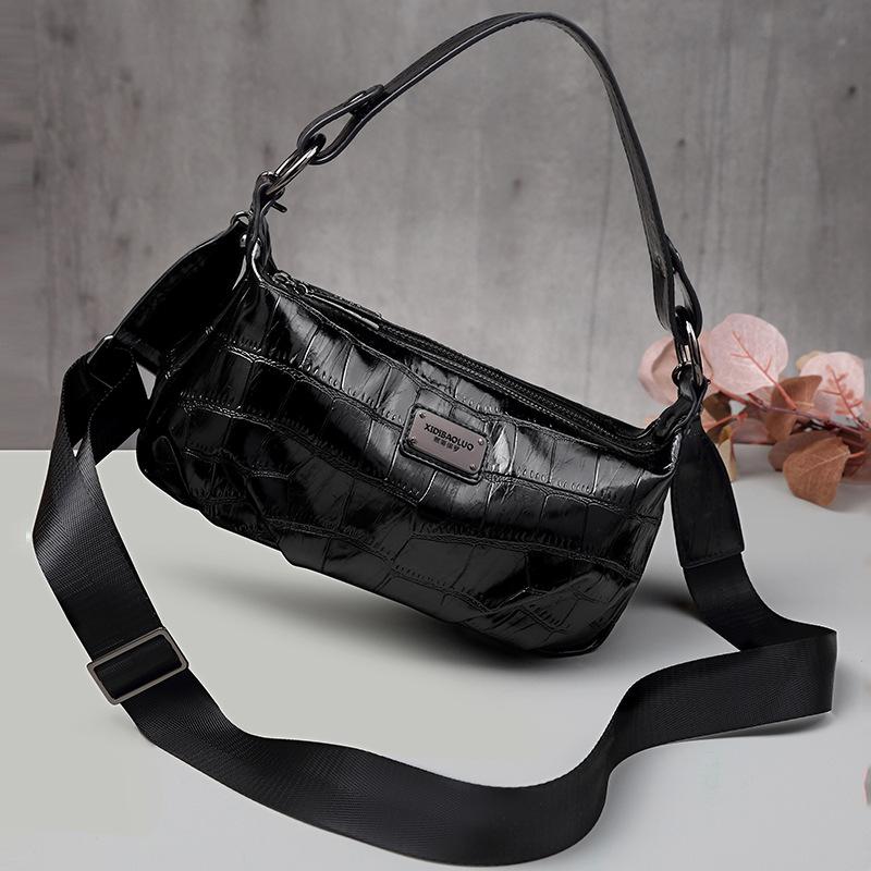 Retro style one-shoulder, cross-slung cloud crease bag