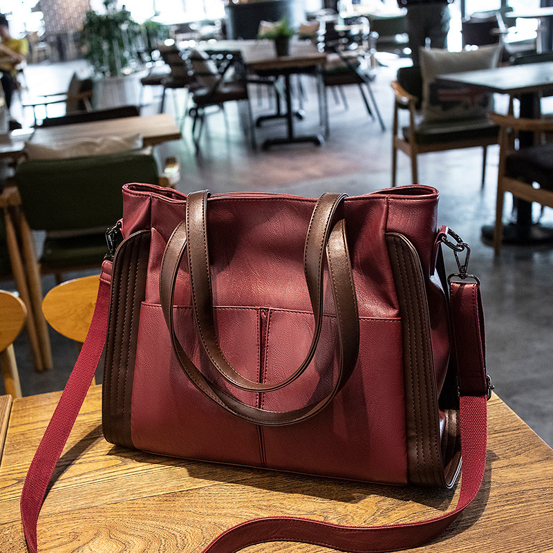 Simple Soft Leather Casual Shoulder Bag