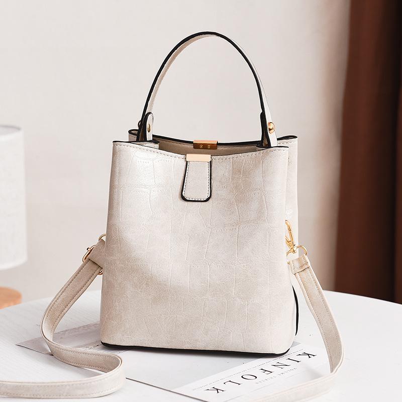 2021 new ladies one-shoulder messenger bucket bag