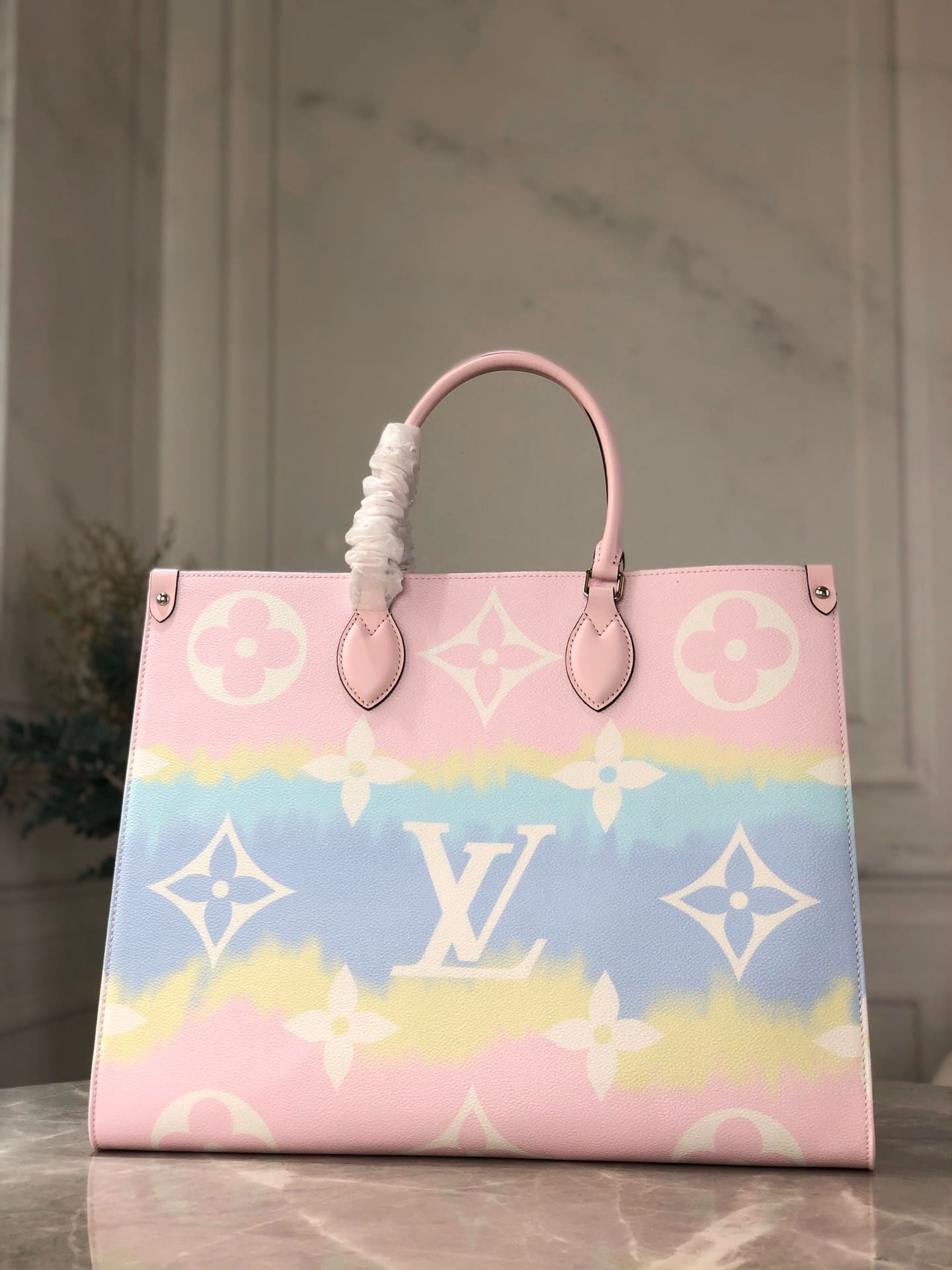 Louis Vuitton M45119 Onthego - SILKROAD