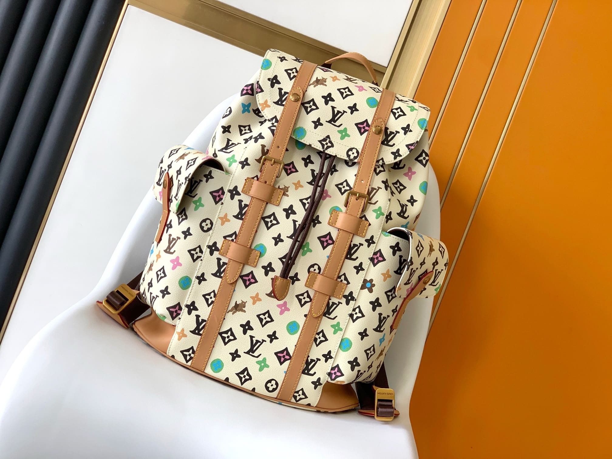 Louis Vuitton M25240 Christopher MM - SILKROAD