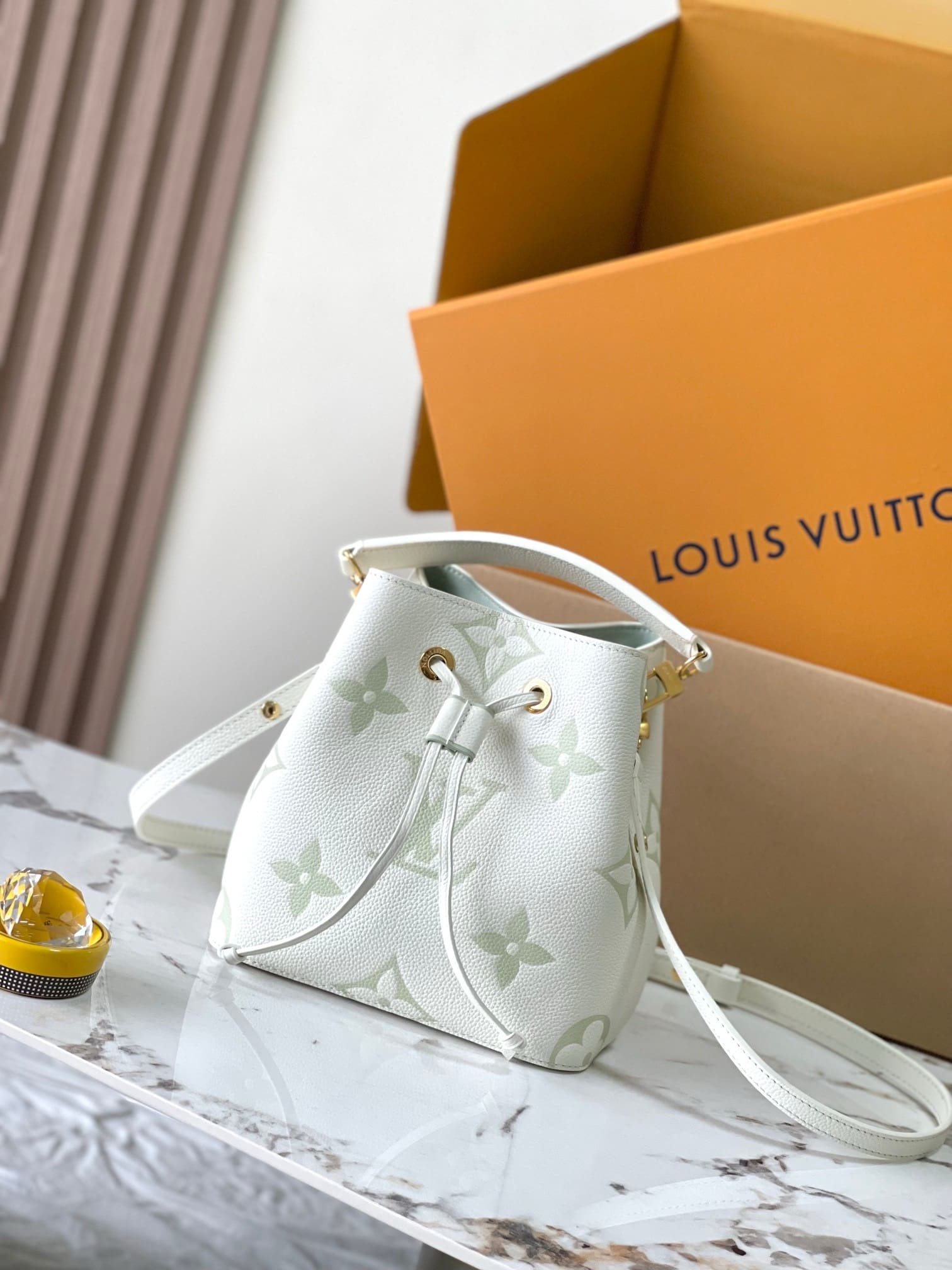 Louis Vuitton M24048 Néonoé BB - SILKROAD