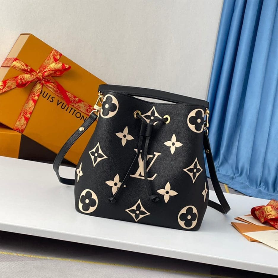 Louis Vuitton NEONOE MM M45497 - SILKROAD
