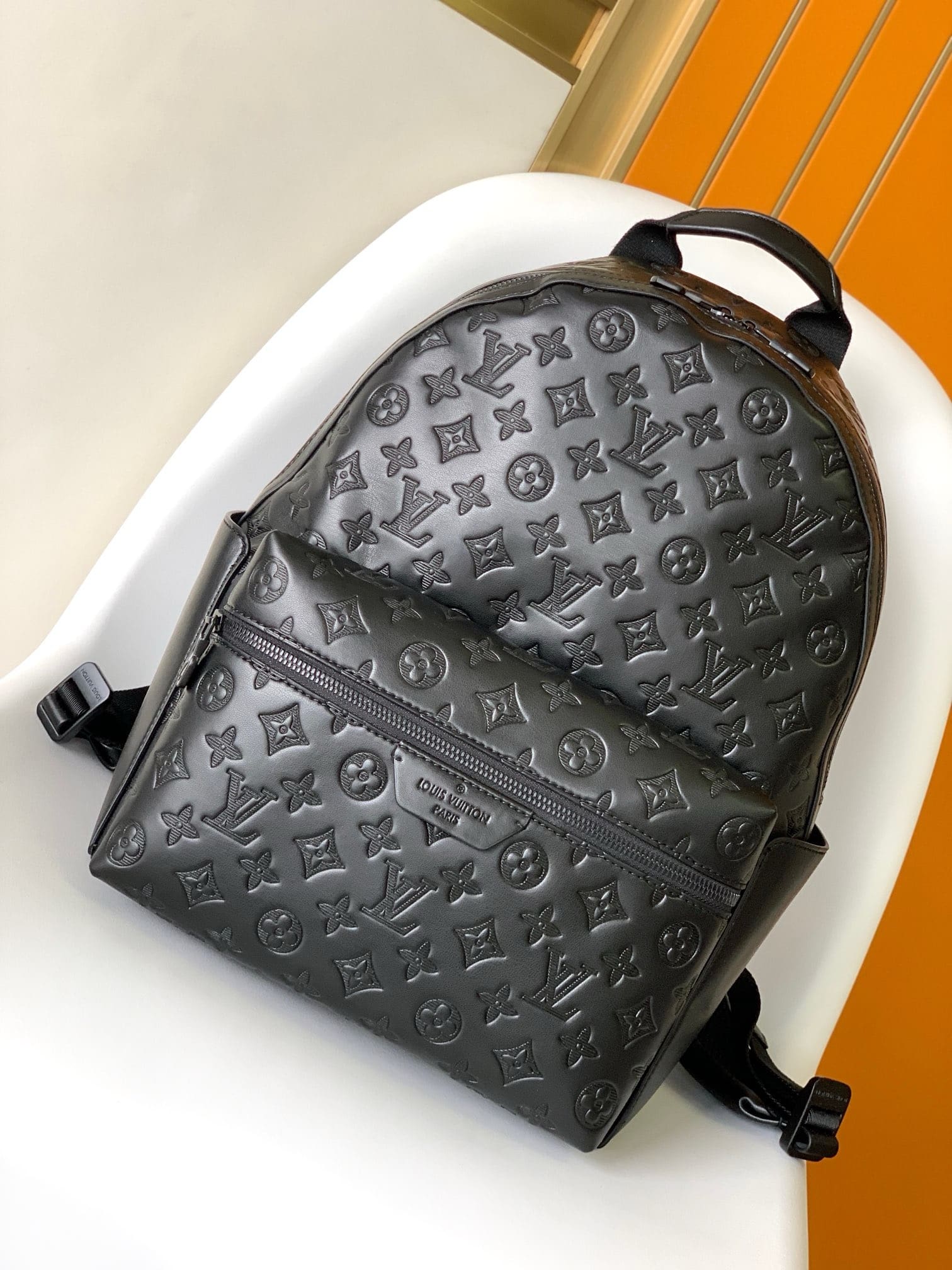 Louis Vuitton M46553 Discovery Backpack - SILKROAD