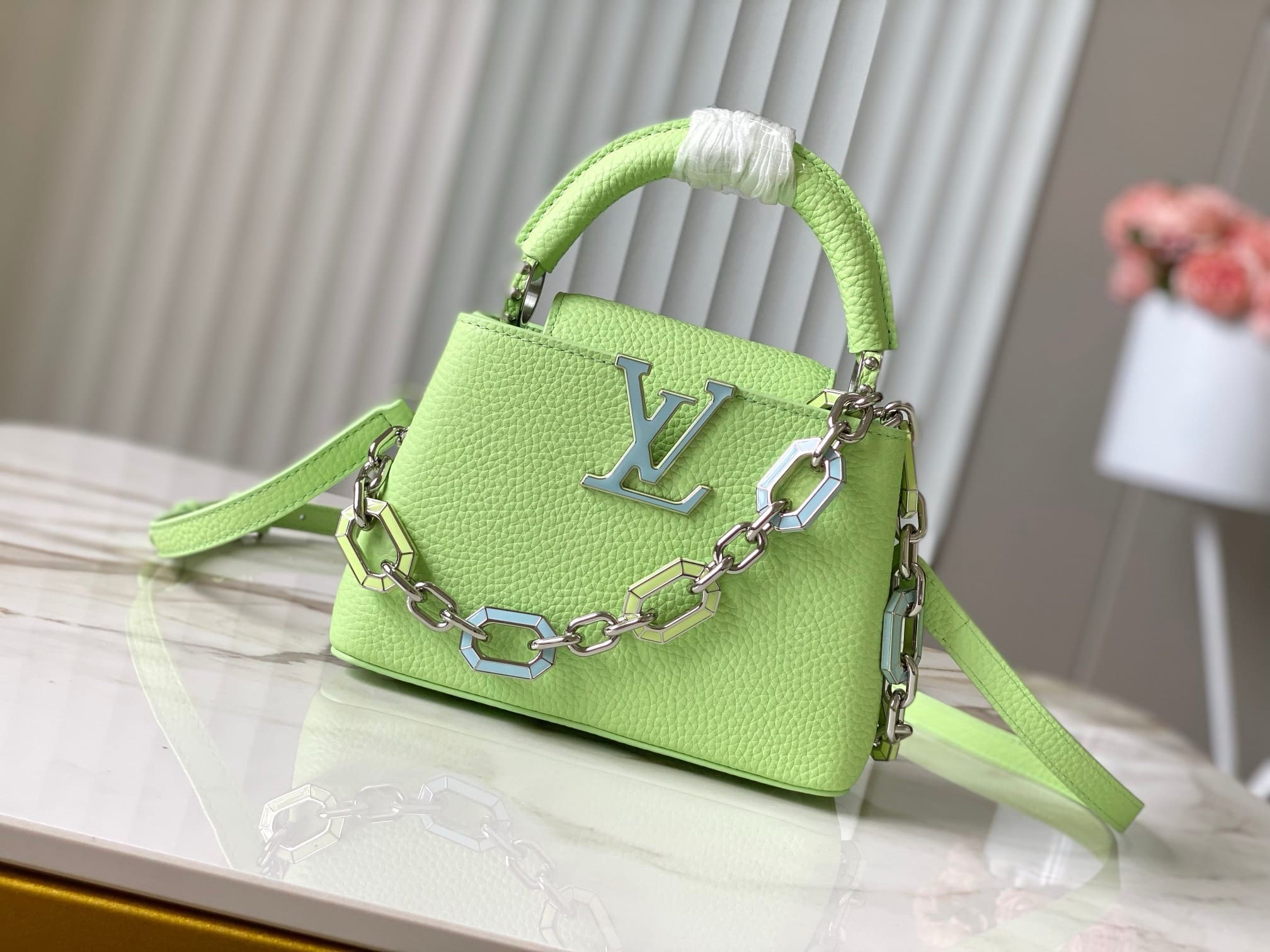 Louis Vuitton M24683 Capucines Mini - SILKROAD