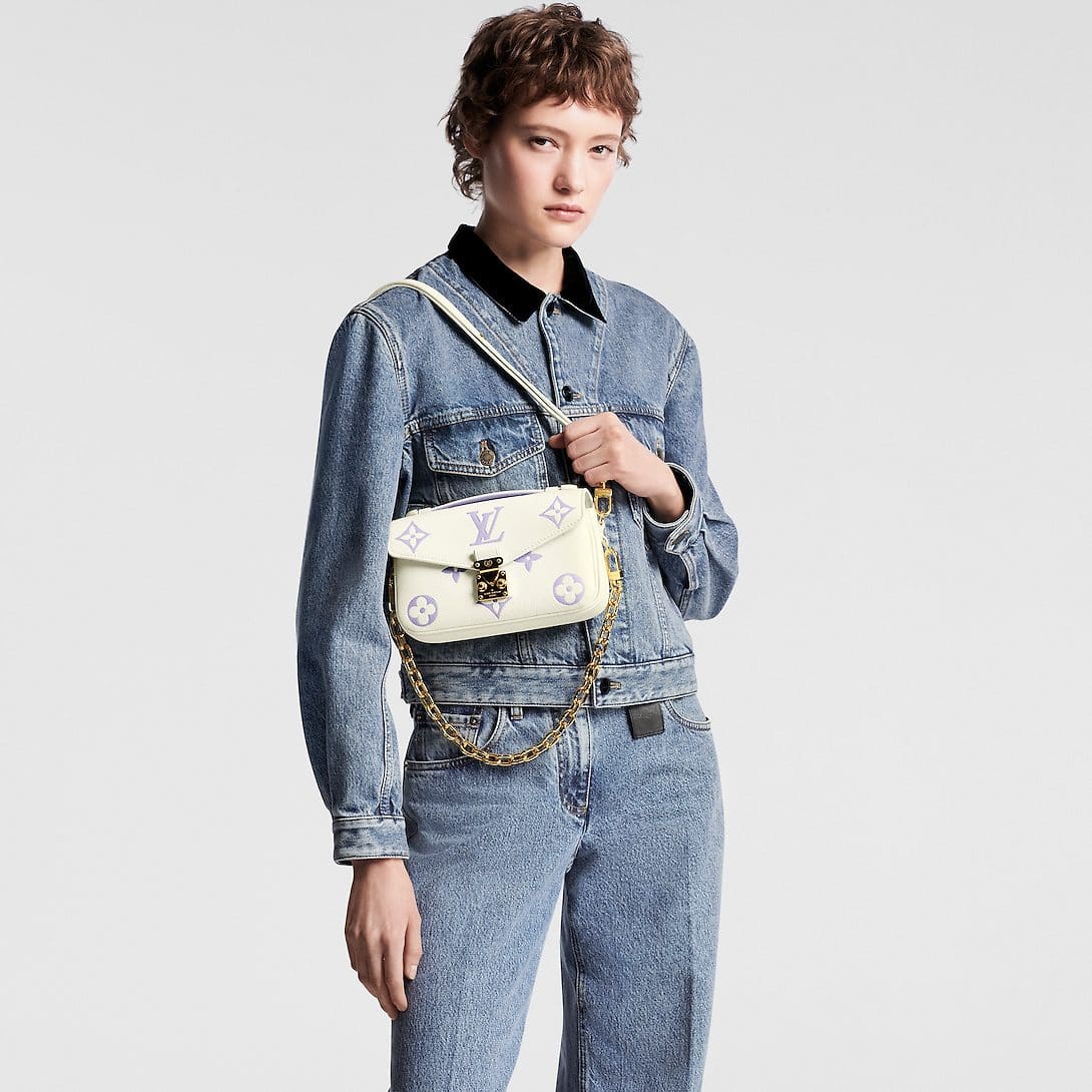 Louis Vuitton M23940 Pochette Métis East West - SILKROAD
