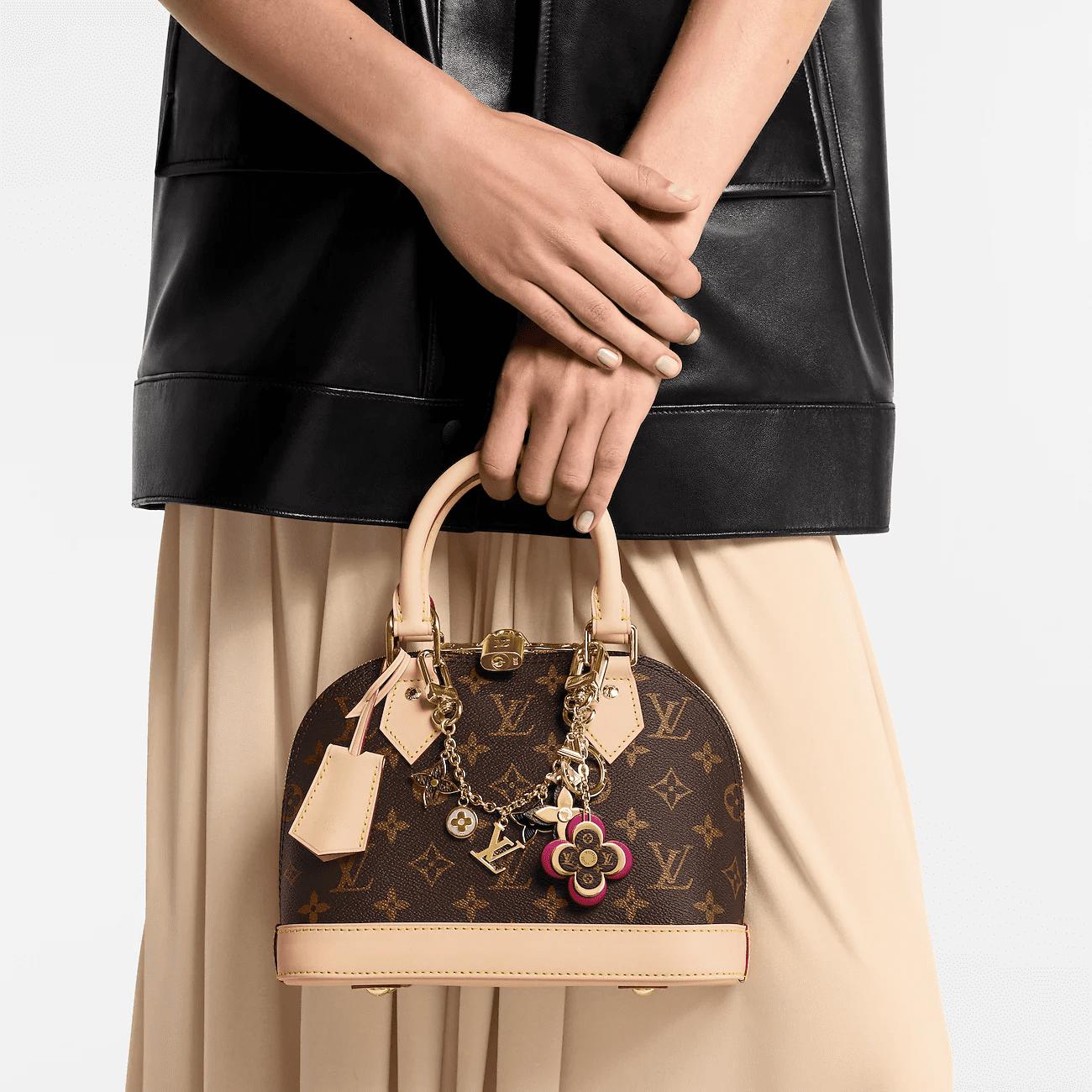 Louis Vuitton M63084 Blooming Flowers Bag Charm And Key Holder - SILKROAD
