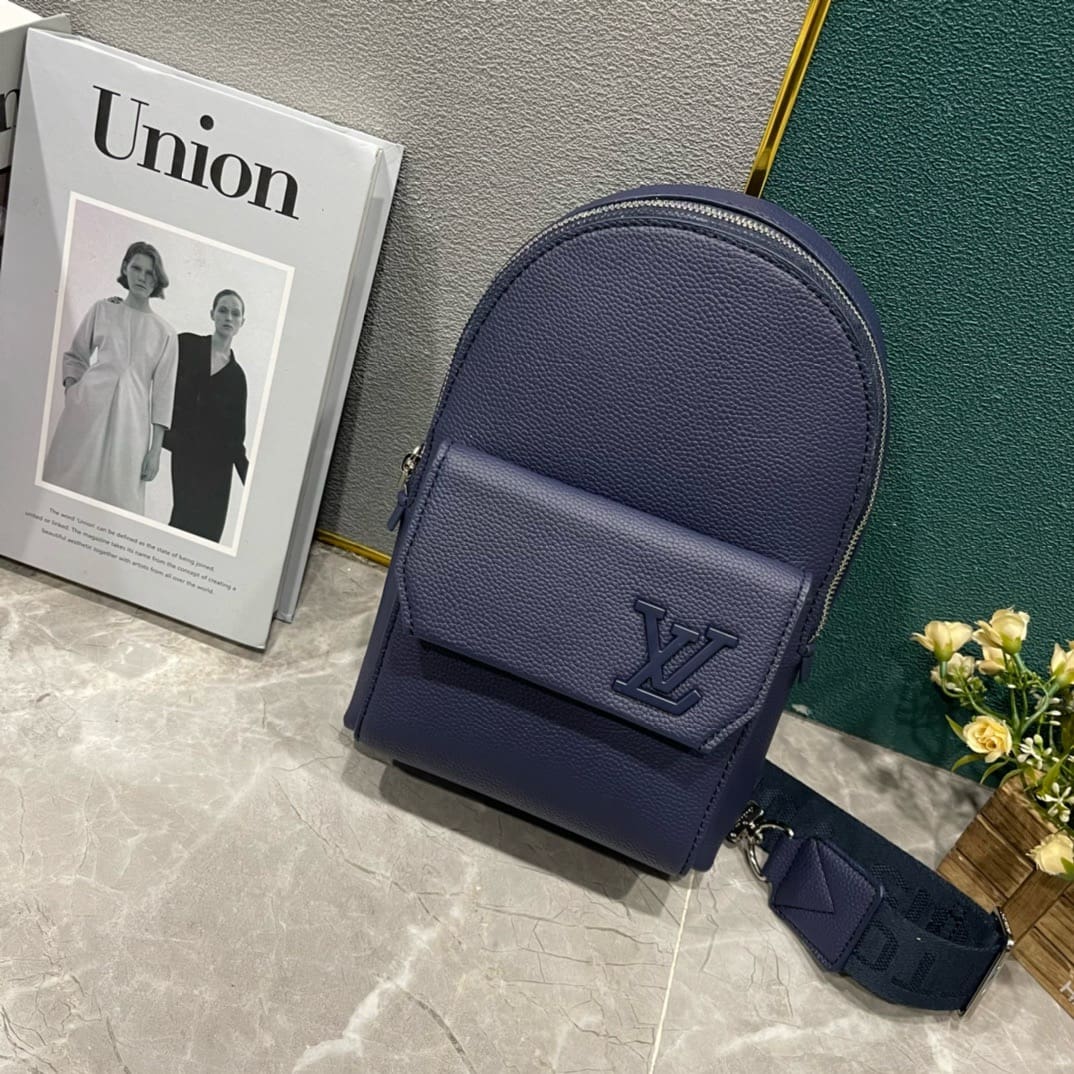 Louis Vuitton M11601 Pilot Slingbag - SILKROAD