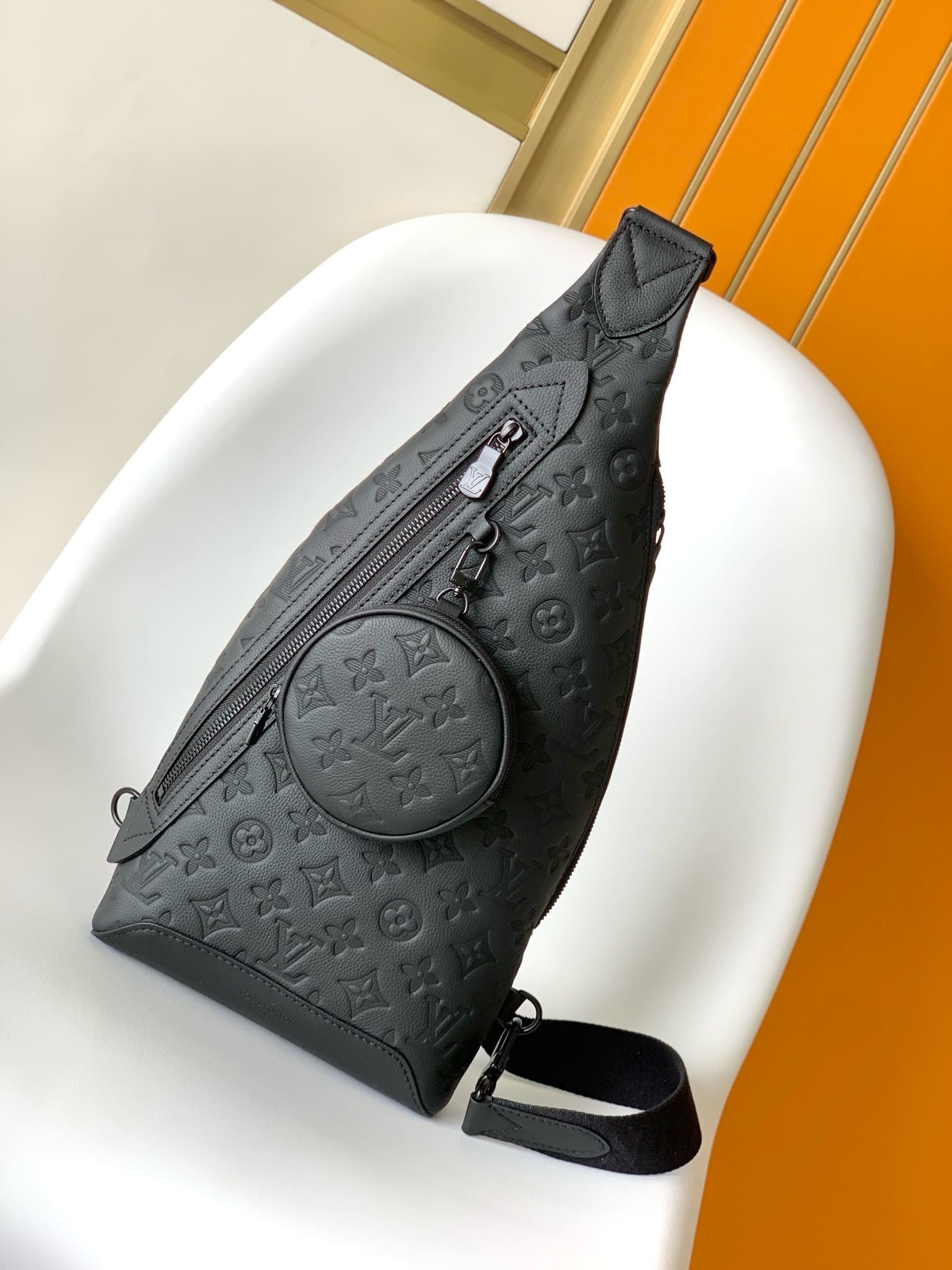 Louis Vuitton M21890 Duo Slingbag - SILKROAD