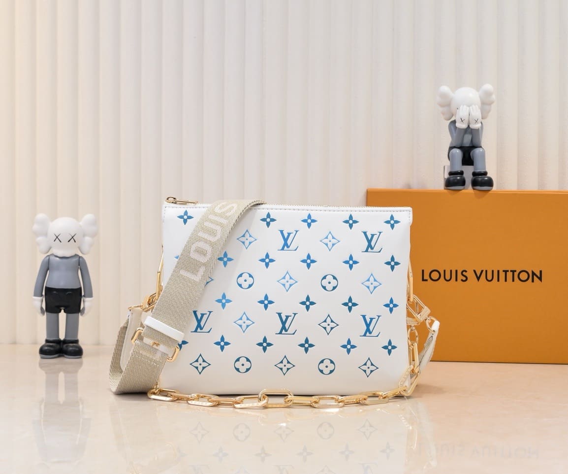 Louis Vuitton M11225 LV By The Pool Coussin PM - SILKROAD